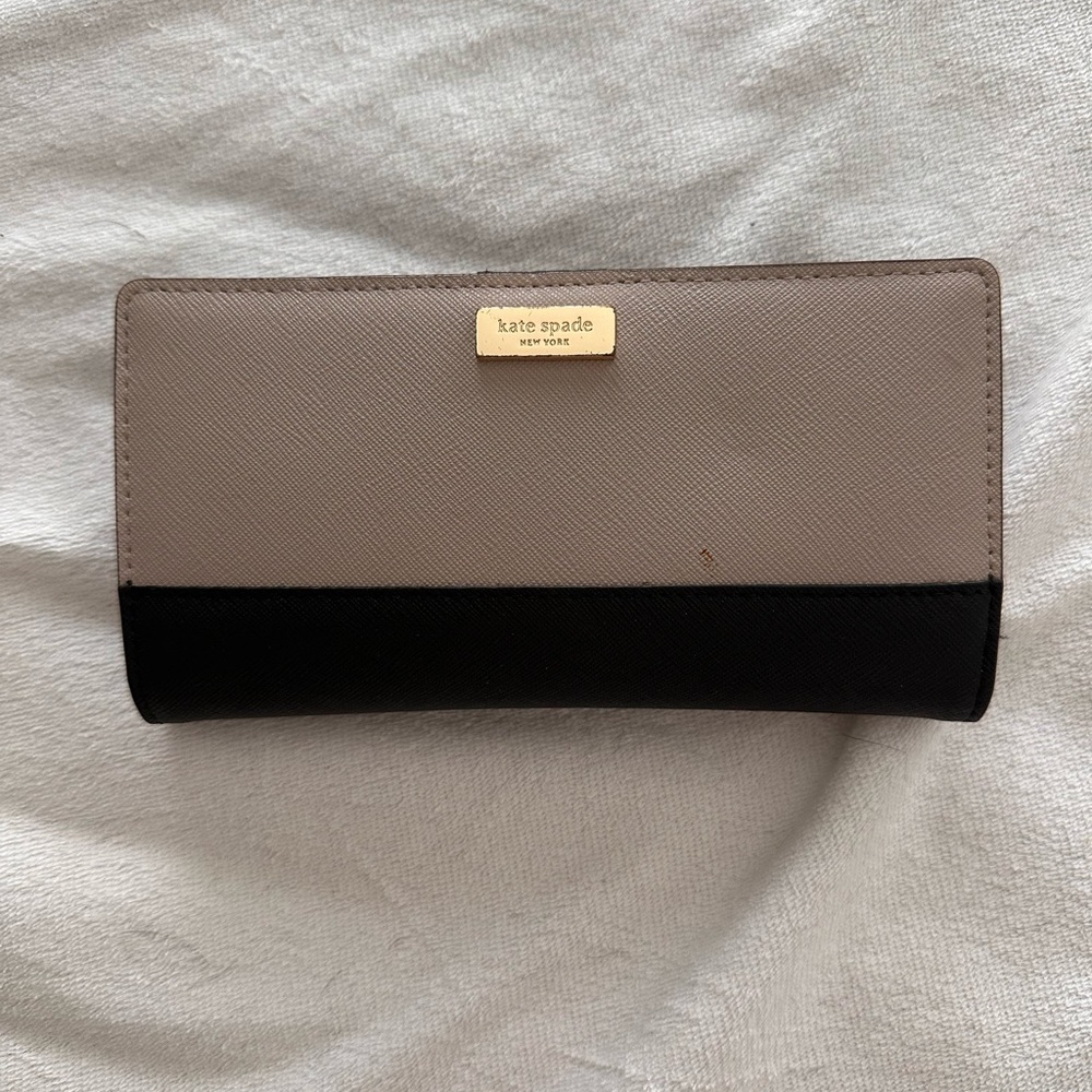Kate spade wallet
